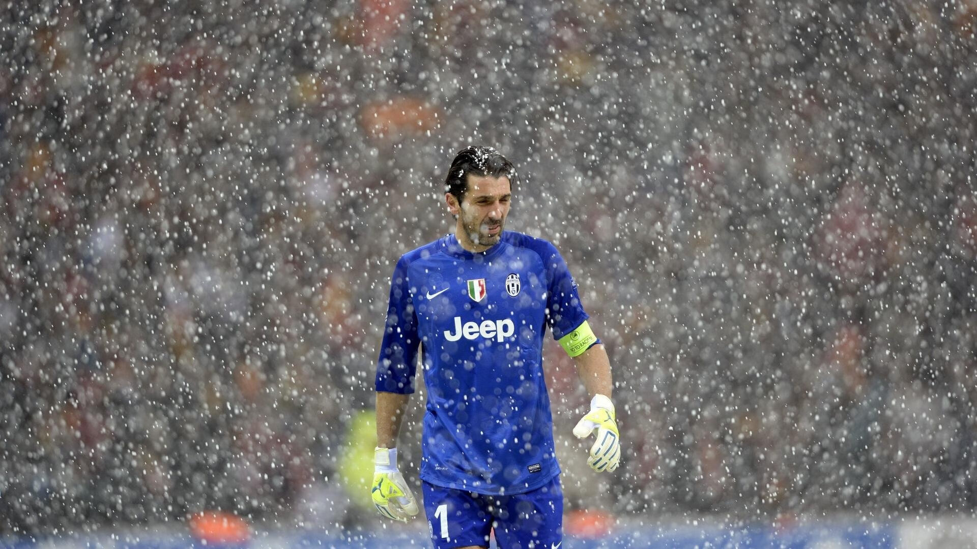 开云体育登入-“紧张刺激！终场前的绝杀瞬间，点燃全场”